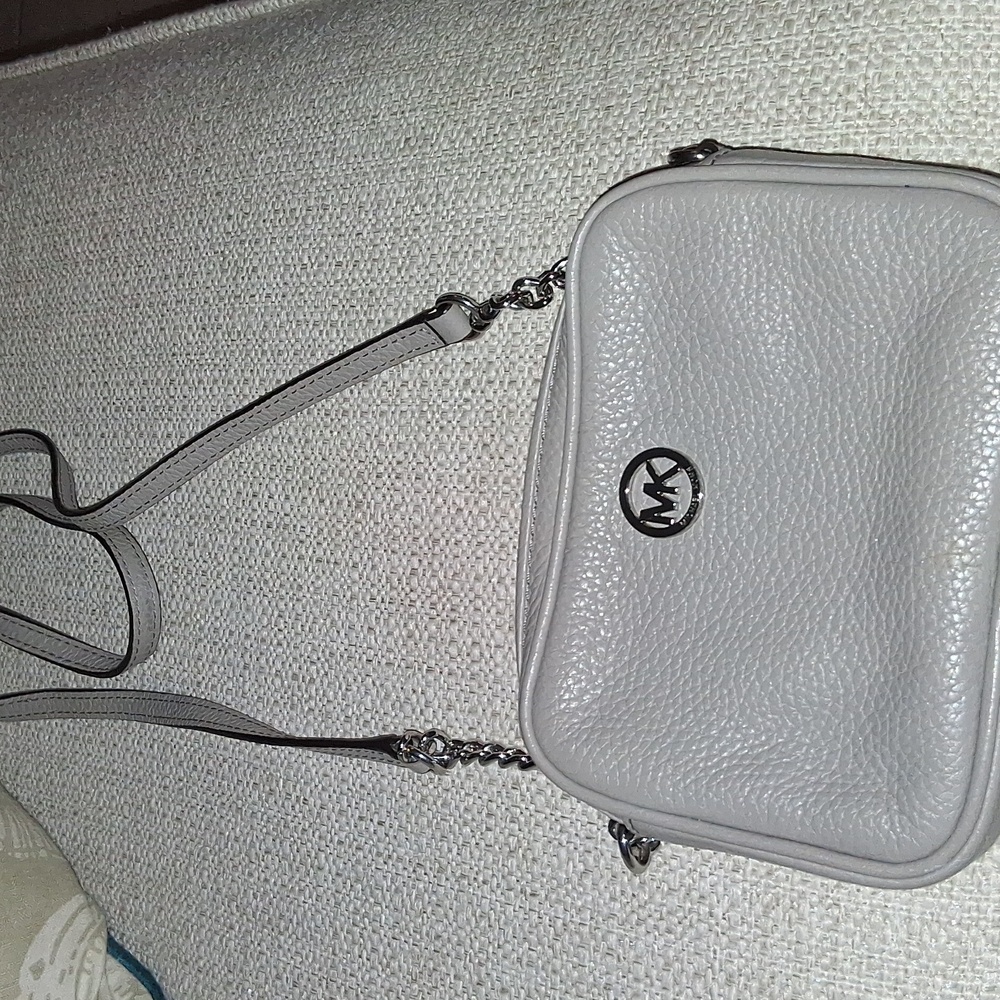 Michael Kors Crossbody Light Gray  With Silver Hardware. 1 Day Sale..
